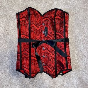 Boustier with Removeable Leg guards